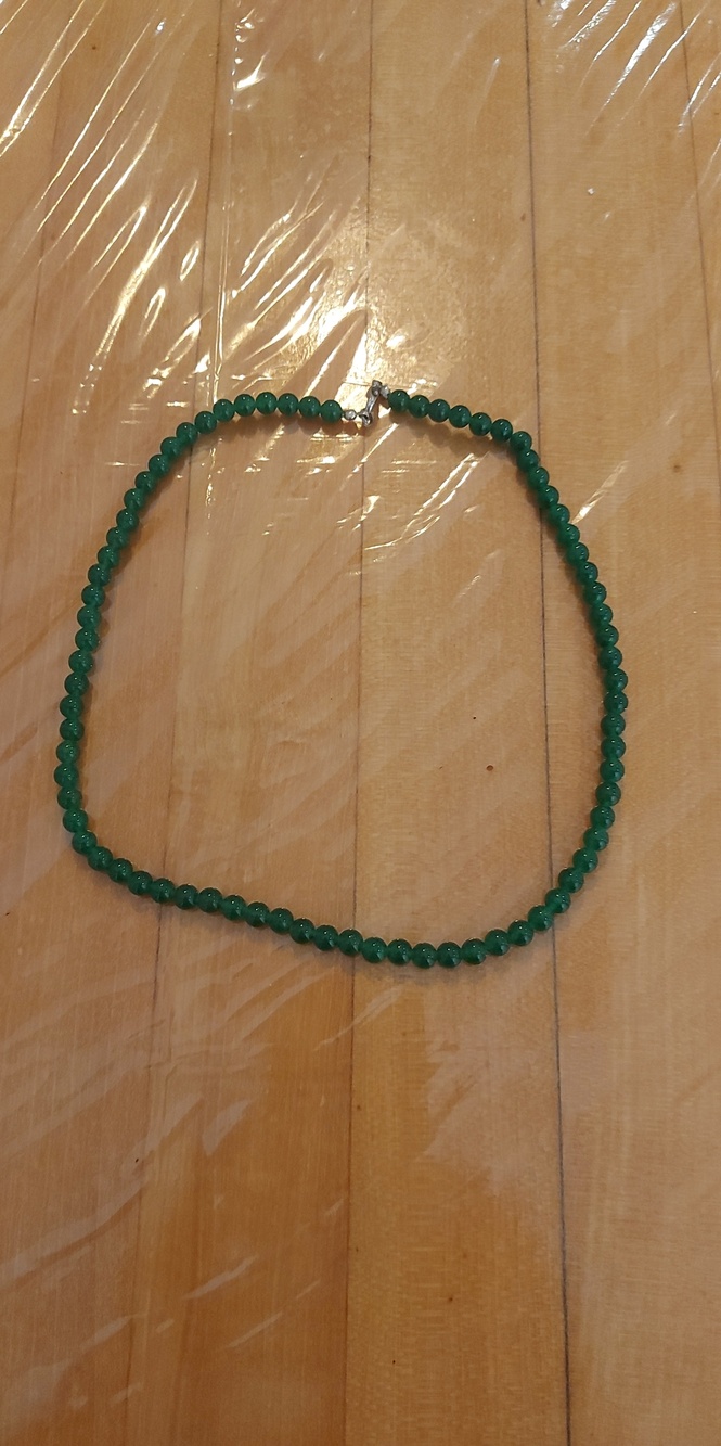 Classic Emerald Green Beaded Necklace for Women